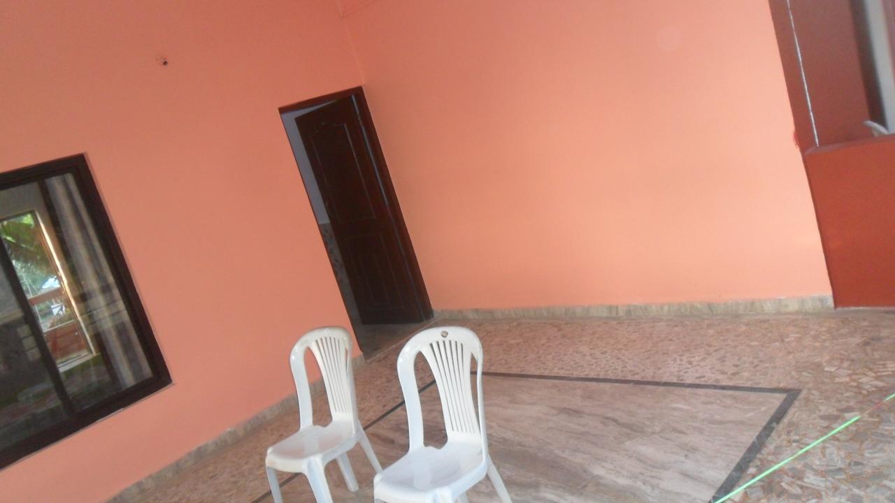 Leon Hide Out Guest House Vāsco Da Gāma Dış mekan fotoğraf