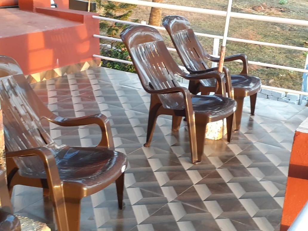 Leon Hide Out Guest House Vāsco Da Gāma Dış mekan fotoğraf